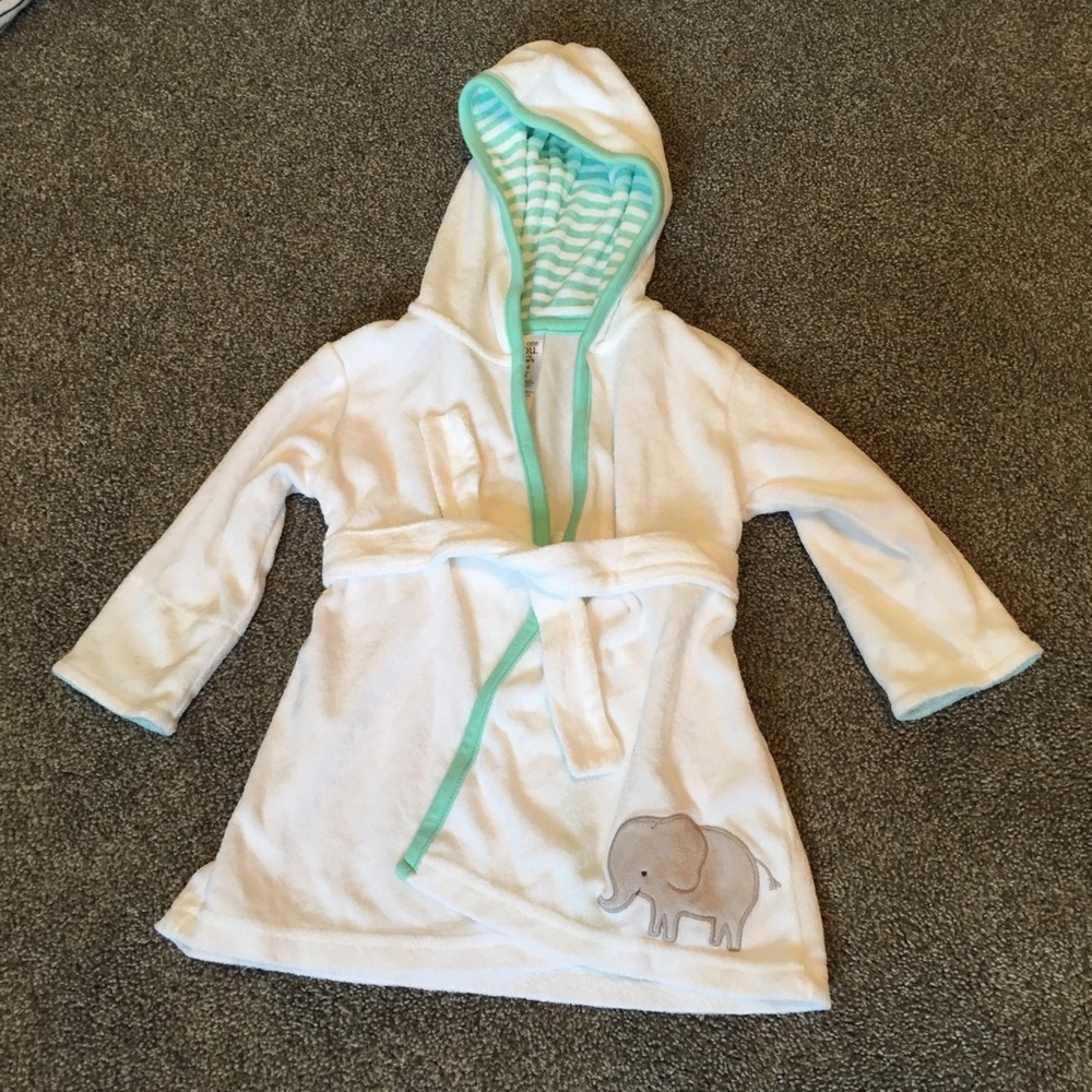 Elephant bath robe 0-6mo